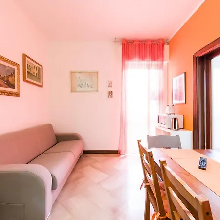 Orange Bari